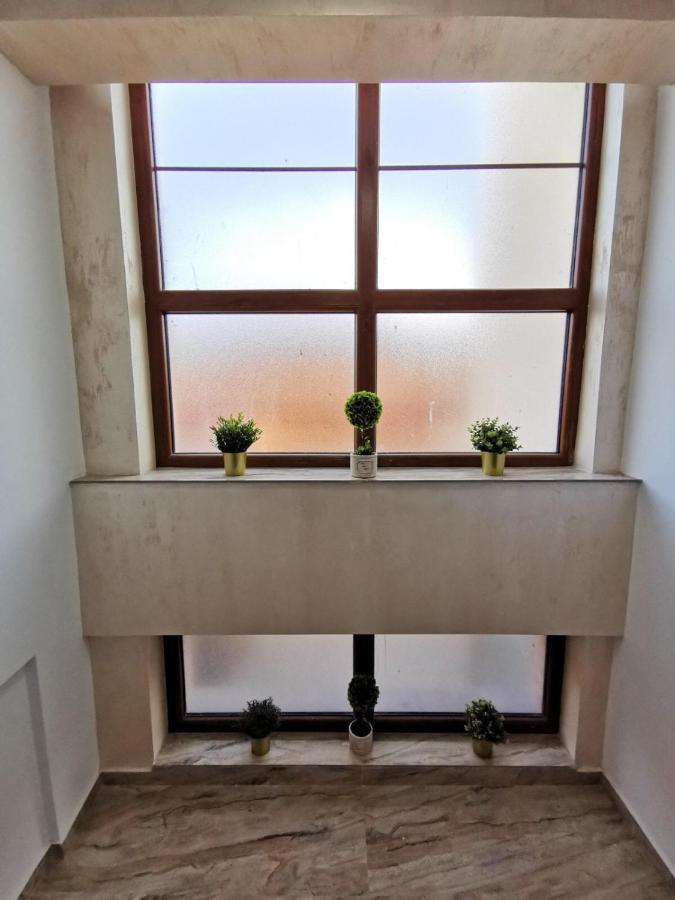 Marsala Apartment - Brilliant Apartments Constanta Bagian luar foto